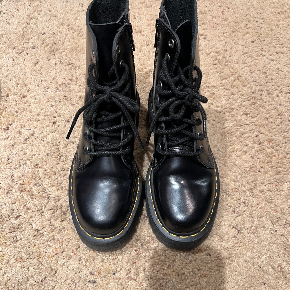 Dr Martens Jadon Platform